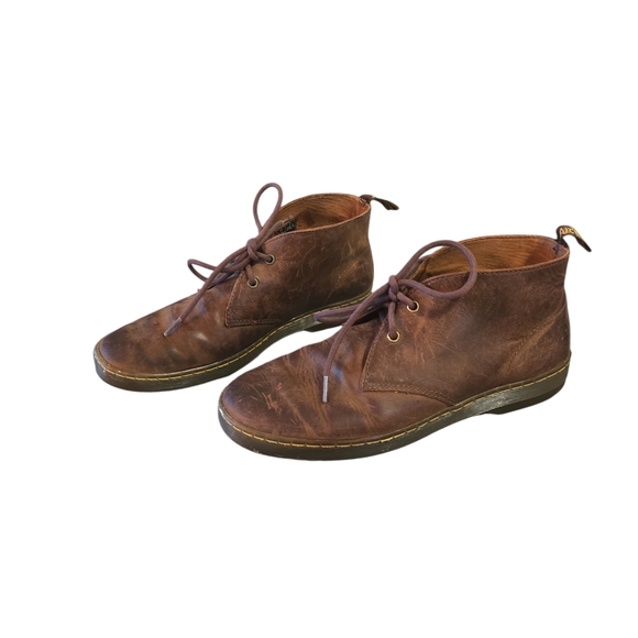 Dr. Martens Men’s‎ Cabrilla Boots – Brown Distressed Leather – Size 11